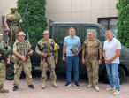 Жашківські батьківщинівці передали автомобіль для військових